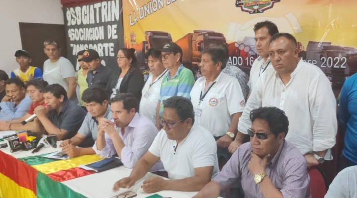 Paro de transporte pesado y bloqueos desde el 27 de junio en Bolivia ...